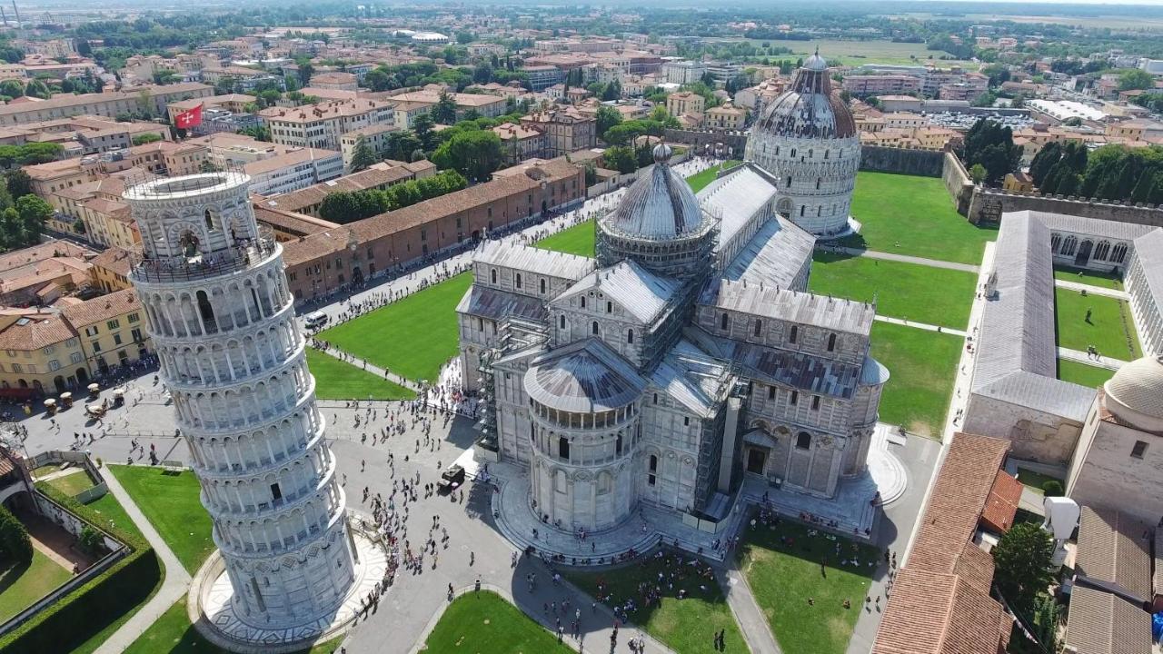 1Km Dalla Torre Appart. Con Balcone E Posto Auto Pisa Eksteriør bilde